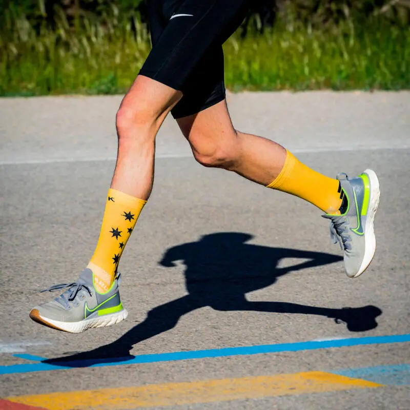 CALCETINES DE RUNNING #ESTRELLITAS Unisex - KAMUABU Color YEMA De 23CM 6 CALCETINES DE RUNNING #ESTRELLITAS Unisex - KAMUABU Color YEMA De 23CM - Imagen 4