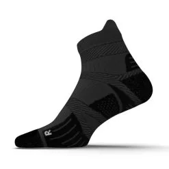 KIPRUN CALCETINES DE RUNNING FINOS STRAP NEGRO -tienda de material de boxeo calcetines de running finos strap negro 2
