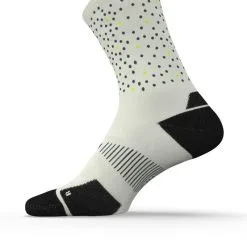 KIPRUN Calcetines Running Caña Alta Gruesos RUN900 Blancos -tienda de material de boxeo calcetines running caa alta gruesos run900 blancos 3