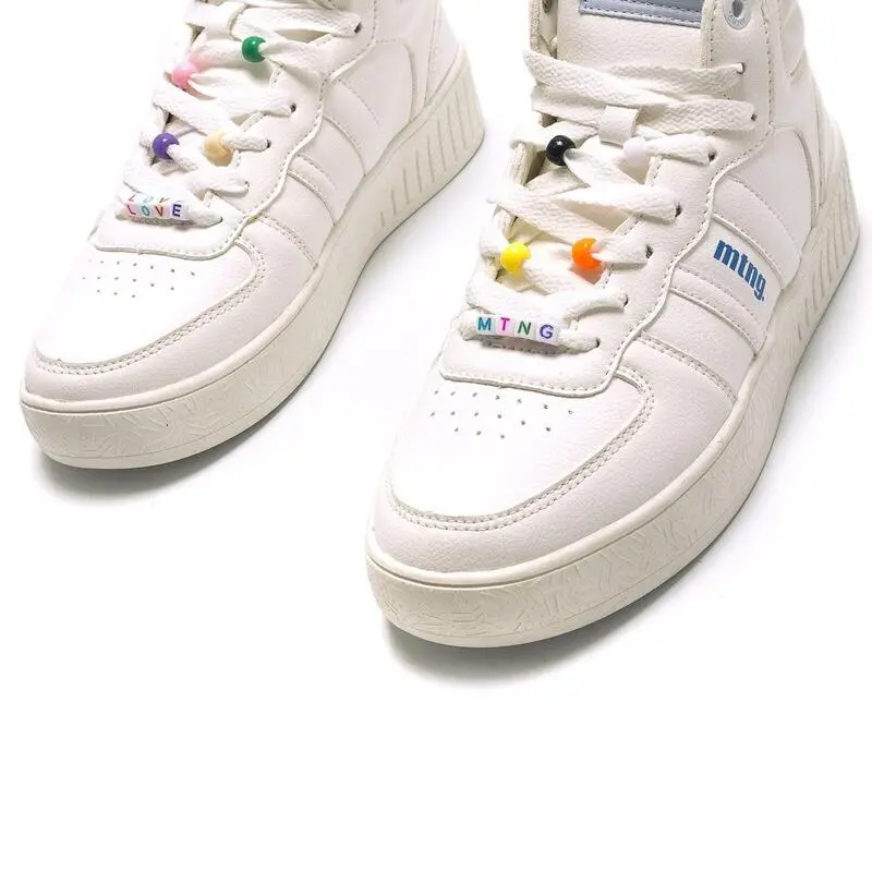 Zapatillas De Caminar Para Mujer Mtng Delta En Color Blanco 5 Zapatillas De Caminar Para Mujer Mtng Delta En Color Blanco - Imagen 3